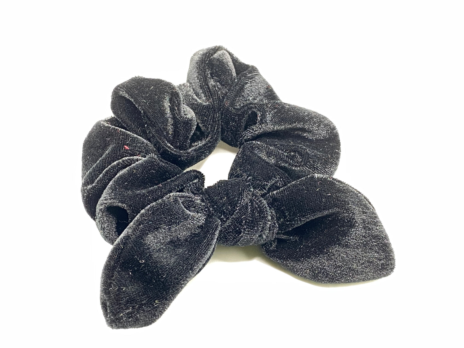 velvet scrunchies black